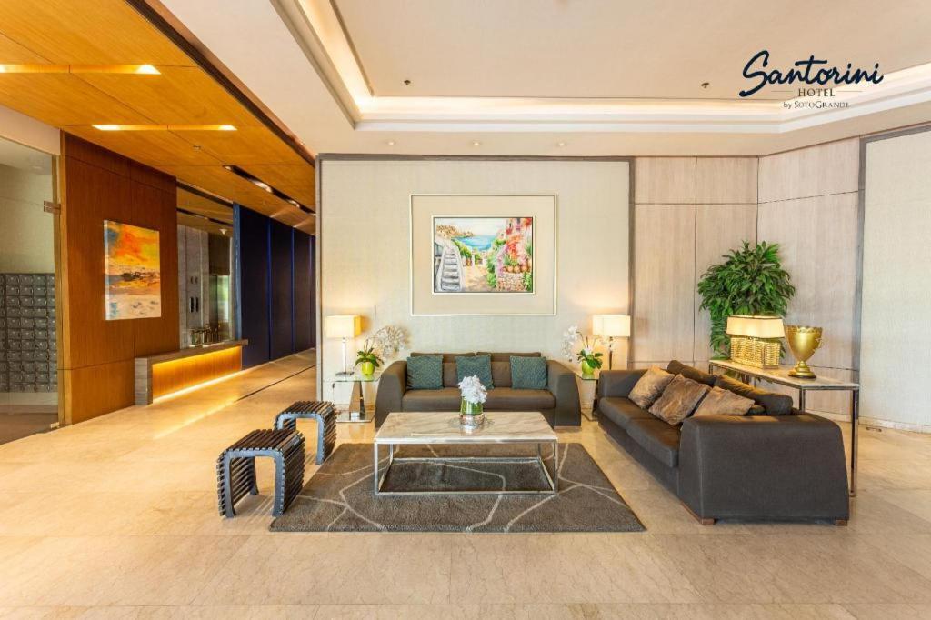 Santorini Hotel Marikina Dış mekan fotoğraf